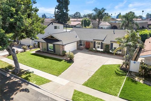 324 Rio Grande Ave, Placentia, CA, 92870-2924 | Card Image