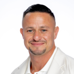 Christopher Leiva