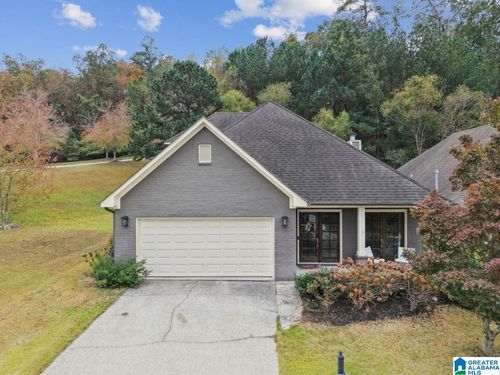 105 Narrows Creek Dr, Birmingham, AL, 35242-8613 | Card Image