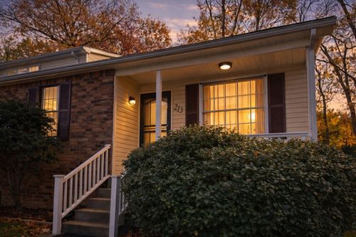 213 Oak Grove Dr, Nashville, TN, 37217-1231 | Card Image