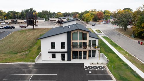 suite-3-403 3rd Ave E, Alexandria, MN, 56308-1506 | Card Image