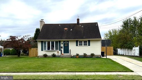 9 Charles Pl, PENNSVILLE, NJ, 08070-2305 | Card Image