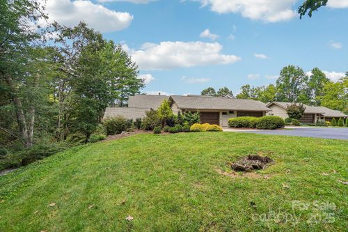 601 Timber Ln, Asheville, NC, 28804-3914 | Card Image