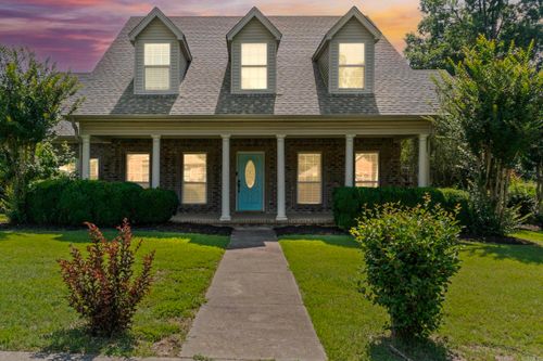 5014 Congressional Dr, Benton, AR, 72019-3469 | Card Image