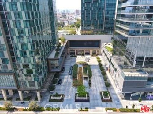 3406-889 Francisco, Los Angeles, CA, 90017 | Card Image