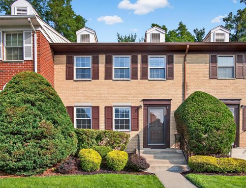442 Genesee Ct, Suffern, NY, 10901-4130 | Card Image