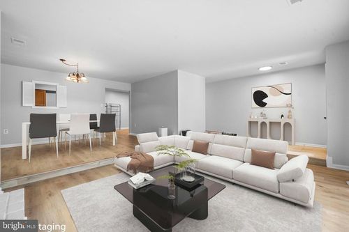 3824 Persimmon Cir, FAIRFAX, VA, 22031-4119 | Card Image
