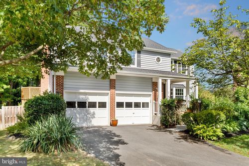 6616 Rockland Dr, CLIFTON, VA, 20124-2414 | Card Image