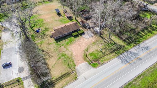 35129 Fm 1093 Rd, Wallis, TX, 77485-8533 | Card Image