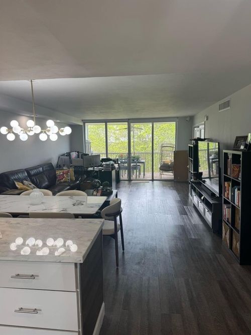 601-3090 N Course Dr, Pompano Beach, FL, 33069-6206 | Card Image