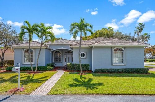 2570 Se 4th Pl, HOMESTEAD, FL, 33033-5777 | Card Image