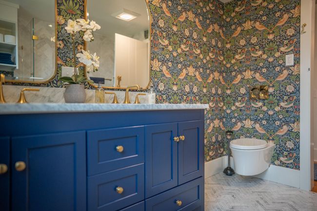 Second Floor Bath | Image 44