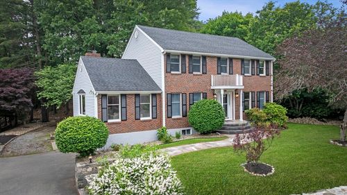 5 Ledgewood Rd, Saugus, MA, 01906-3176 | Card Image