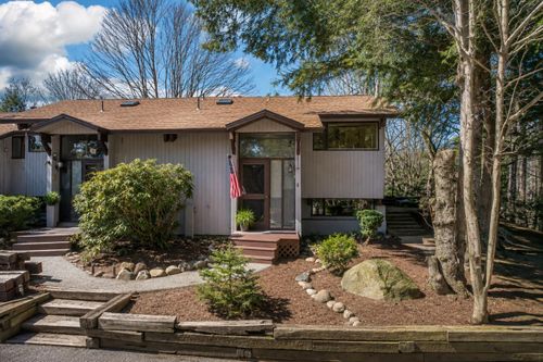 4-7 Sundance Rd, North Woodstock, NH, 03262-2456 | Card Image