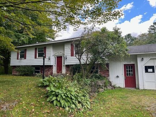 5089 Vt Route 7a, Arlington, VT, 05250-8538 | Card Image