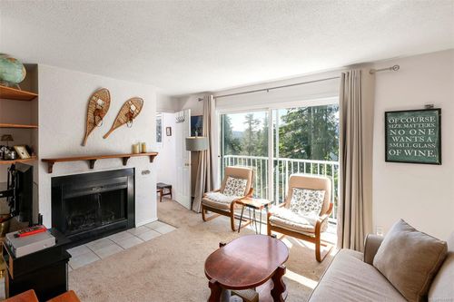 1-687 Castle Crag Cres, Courtenay, BC, V9J1L0 | Card Image