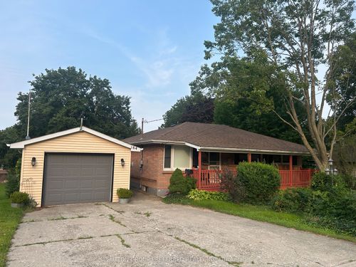 164 Mckeand St, Ingersoll, ON, N5C3H9 | Card Image