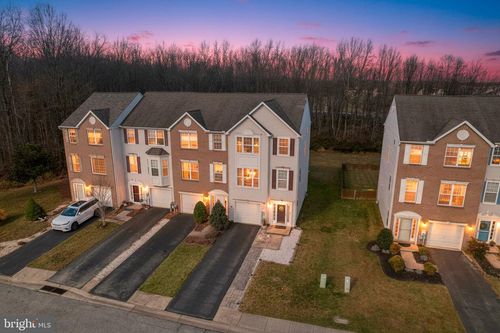 25 Shawn Ln, BEAR, DE, 19701-6334 | Card Image