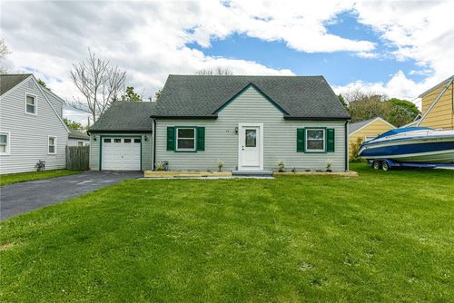 40 Mac Arthur Road, Greece, NY, 14615 | Card Image