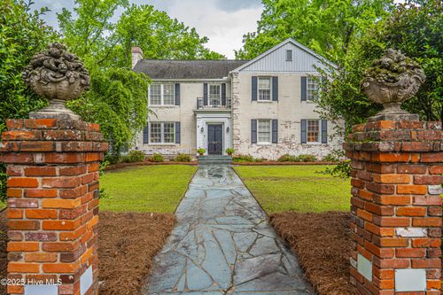 308 Prince St, Laurinburg, NC, 28352-4454 | Card Image