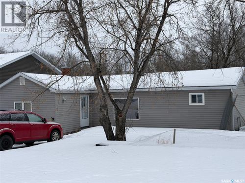518 Albert St, Hudson Bay, SK, S0E0Y0 | Card Image