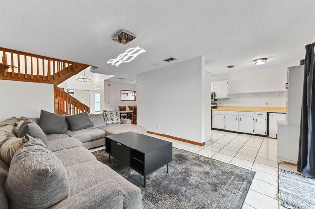 4709 Nw 30 Th St, Condo with 3 bedrooms, 3 bathrooms and null parking in Coconut Creek FL | Image 5