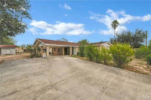 18 Bellas Ln, Rio Grande City, TX, 78582-6200 | Card Image