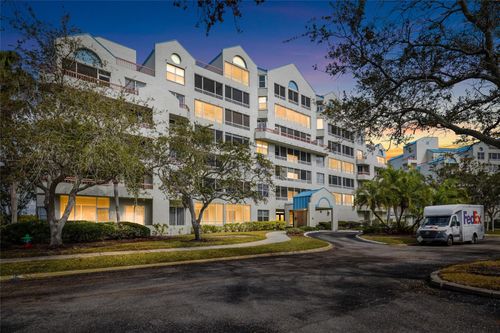 a101-2333 Feather Sound Dr, Clearwater, FL, 33762-8004 | Card Image