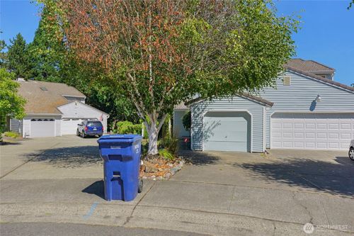 31078 9th Ave S, Federal Way, WA, 98003-4770 | Card Image