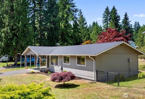 19932 Ne 175th St, Woodinville, WA, 98077-8860 | Card Image