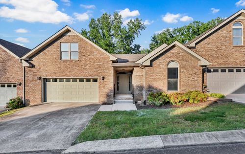 445 Country Club Ct, Clarksville, TN, 37043-4448 | Card Image