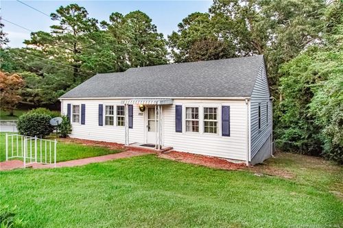 1932 Dogwood St, Fayetteville, NC, 28301-4119 | Card Image