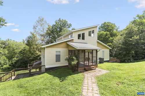 62 Summit Ct, Roseland, VA, 22967-8309 | Card Image