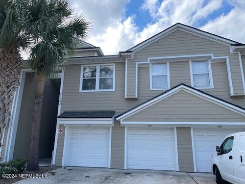 108-7064 Deer Lodge Cir, JACKSONVILLE, FL, 32256-8567 | Card Image