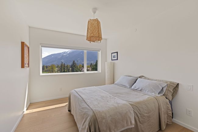 1764 Pinewood Drive, House other with 5 bedrooms, 4 bathrooms and 5 parking in Pemberton BC | Image 17