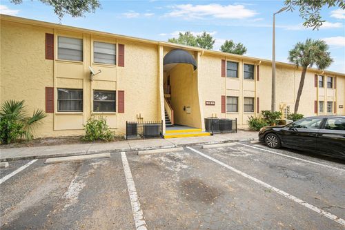 7639-7639 Dolonita Dr, Tampa, FL, 33615-2463 | Card Image