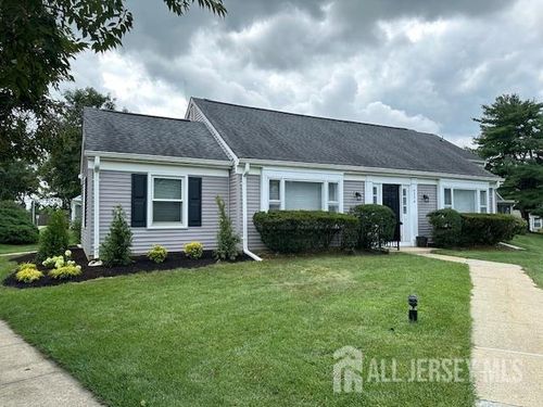 432 Newport Way, Monroe, NJ, 08831 | Card Image