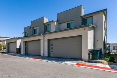 506 - 506 Fairview Hills Street, Condo with 3 bedrooms, 2 bathrooms and null parking in Las Vegas NV | Image 1