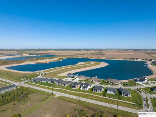2812 Bryan Shore Dr, Fremont, NE, 68025-3587 | Card Image