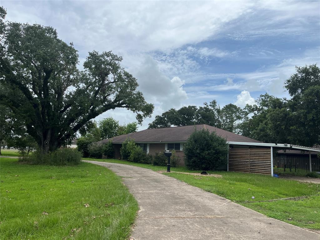 Rosharon Rd, Alvin, TX 77511