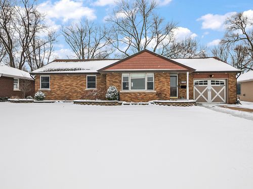 1224 Hawkins St, Kankakee, IL, 60901-4617 | Card Image