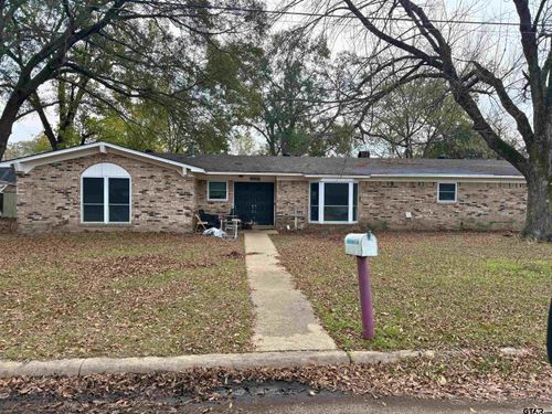 205 Parkdale Dr W, Whitehouse, TX, 75791-3483 | Card Image