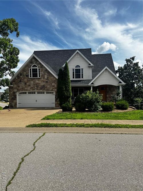 100 Walnut Ct, Saint Robert, MO, 65584-8600 | Card Image