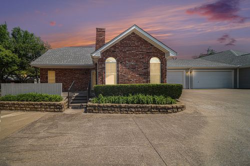 6127 Welden Ct, Fort Worth, TX, 76132-3878 | Card Image