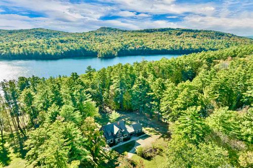377 Wentworth Rd, Brookfield, NH, 03872-7105 | Card Image