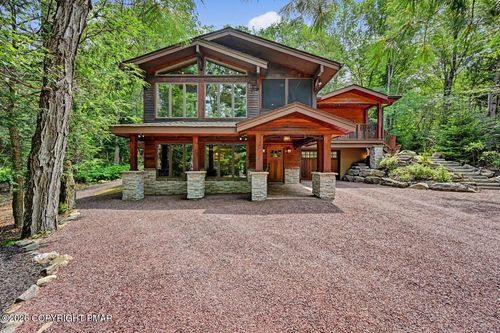 378 Miller Dr, Pocono Pines, PA, 18350 | Card Image