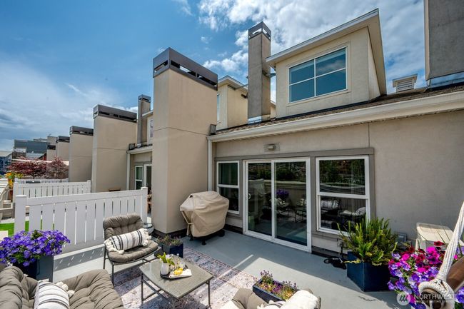 APT-517 - 526 1 St Ave S, Condo with 2 bedrooms, 2 bathrooms and 3 parking in Seattle WA | Image 10