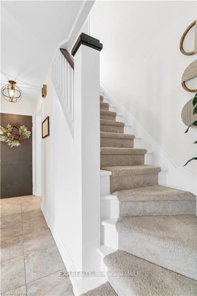 100 Hinks St, House other with 3 bedrooms, 0 bathrooms and 2 parking in Walkerton ON | Image 24