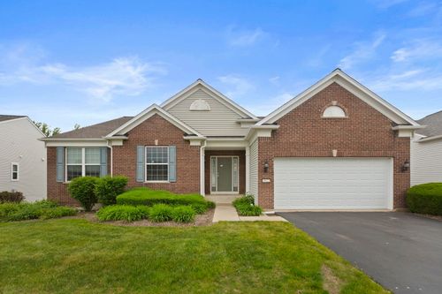 3622 Monticeto Cir, Mundelein, IL, 60060-6015 | Card Image