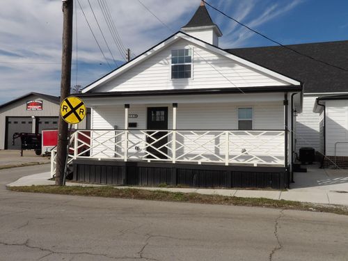 240 E Court St, Lawrenceburg, KY, 40342-1171 | Card Image